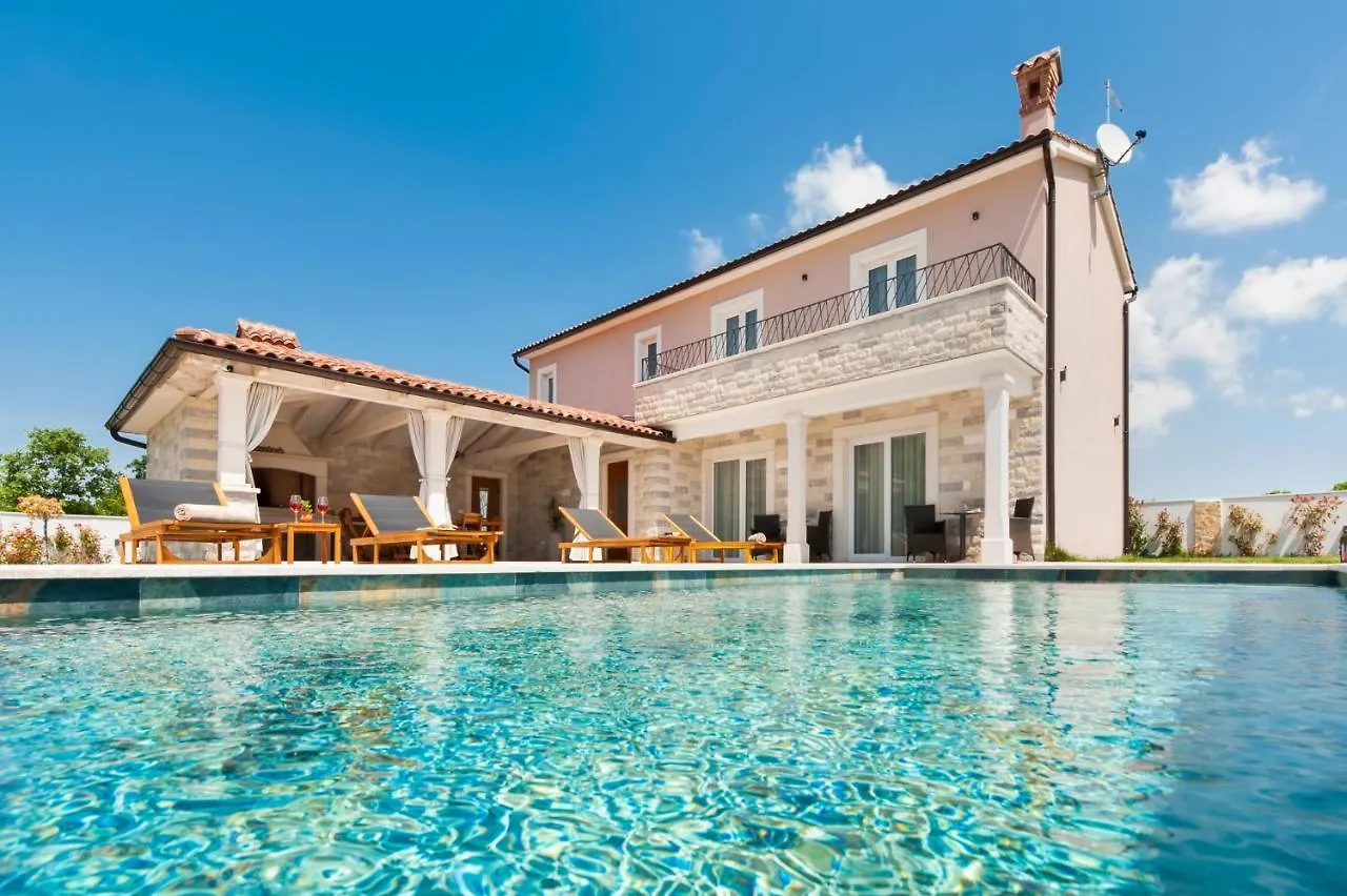 Villa Valentina Žminj 0*,